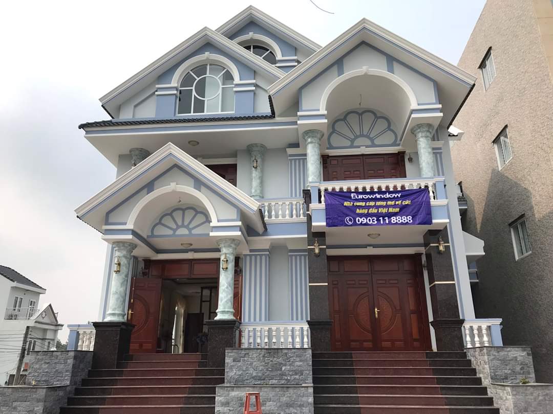 CỬA GỖ EUROWINDOW