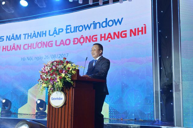 Eurowindow nhận huân chương hạng nhì