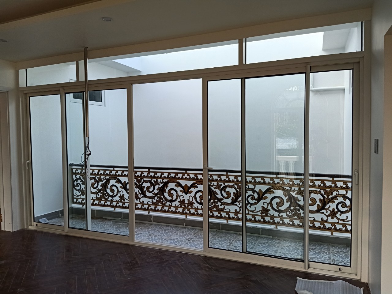 Cửa Eurowindow Cửa Eurowindow-cửa lùa